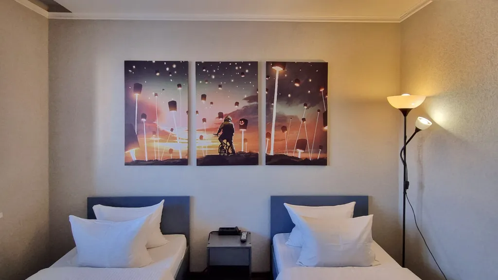 Рыжий Кот на Горке (2-х комнатная квартира в центре)