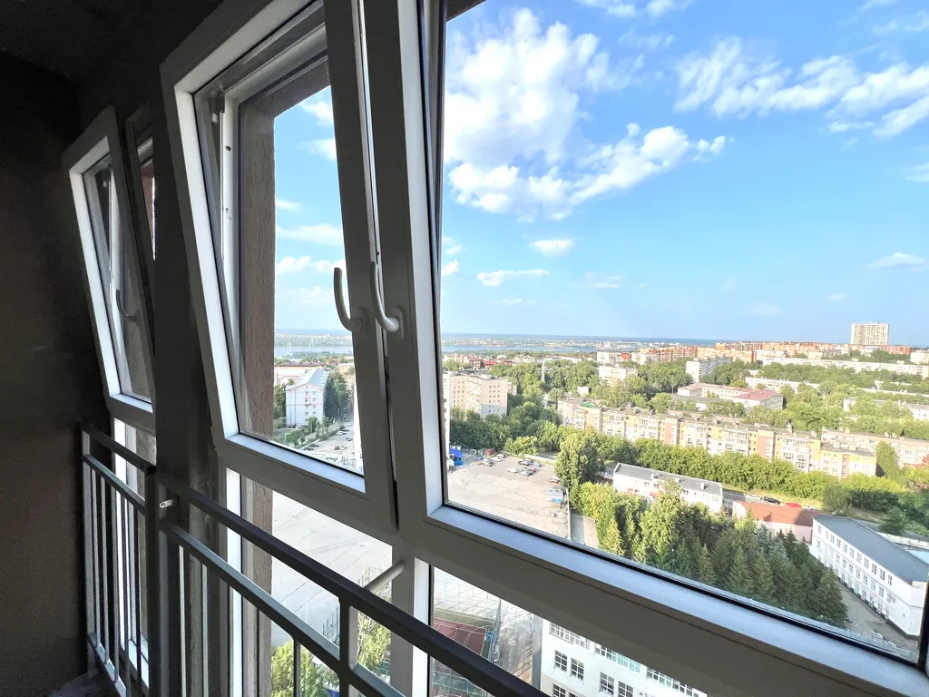 Новая квартира с прекрасными видами в центре города у канатной дороги