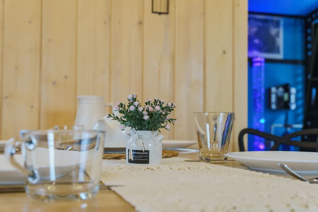 Иван-дача рядом с парком Кудыкина гора, дом Норди