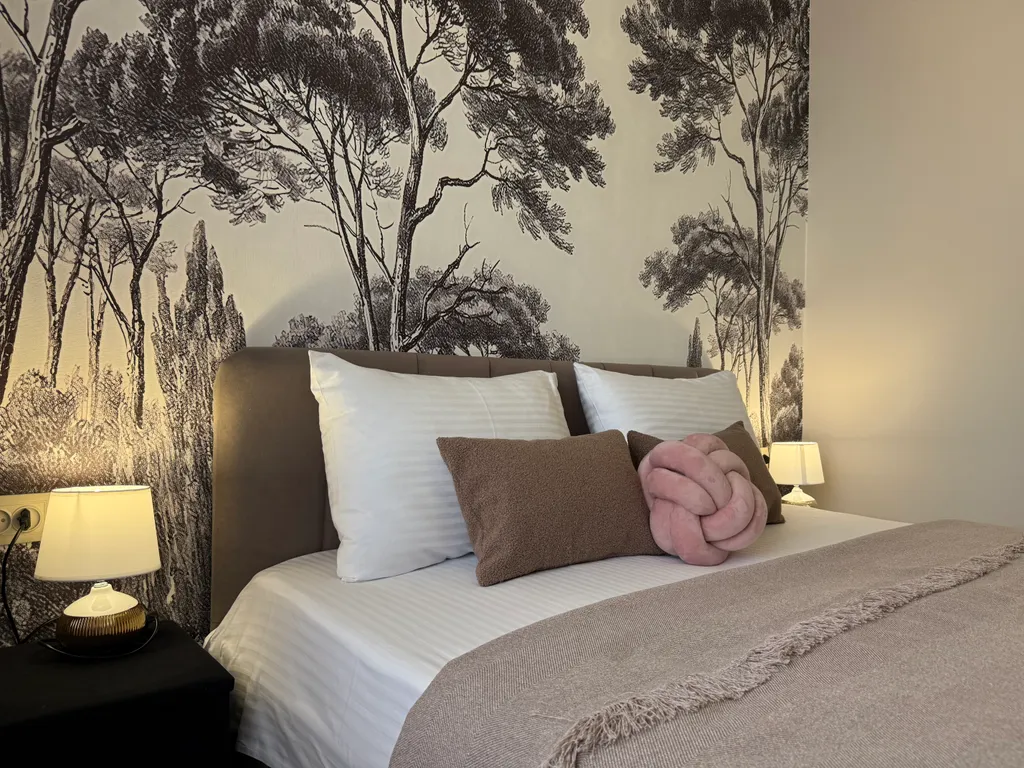 Двухкомнатная квартира напротив Лечебного парка