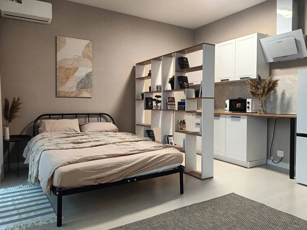 Уютная студия в самом центре на набережной, 5 минут от зоопарка