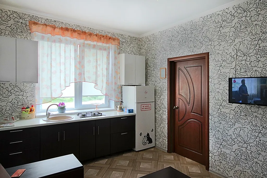 Квартира Однокомнатная квартира в частном двухэтажном доме — Темрюк