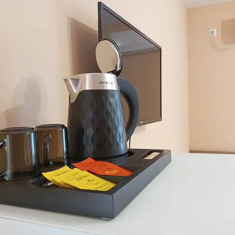 Трехместный номер с 3 отдельными кроватями 11