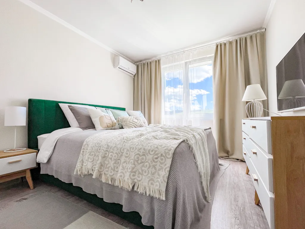 Квартира Яркая квартира с видом на горы и море — Анапа