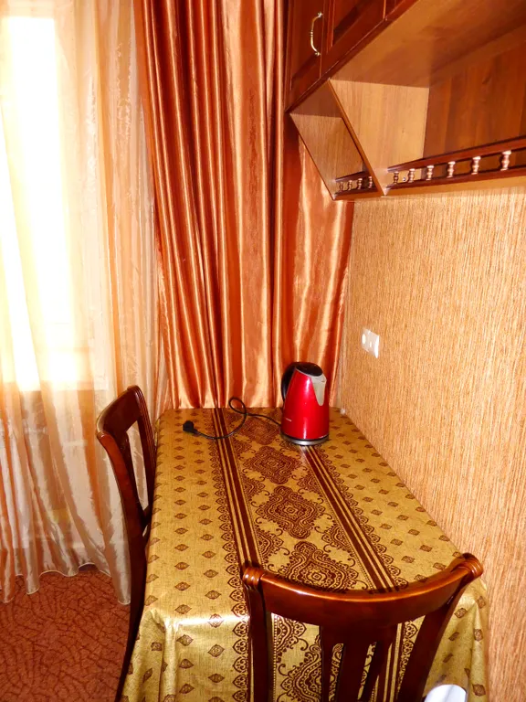 Красивая сталинка на площади Маяковского