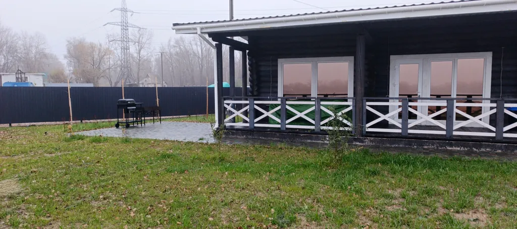 Срубовой дом с прекрасным пейзажем на волгу