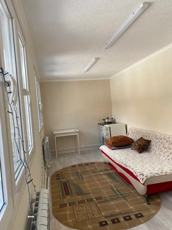 У подножья горы Ирикчат и реки светлая, уютная, просторная квартира