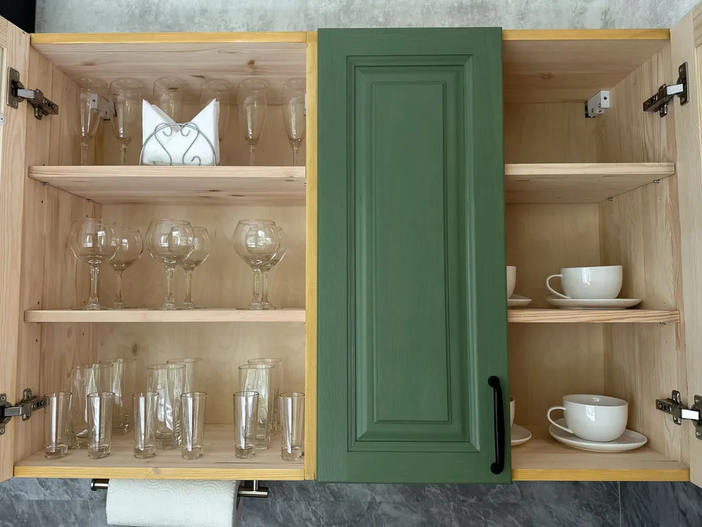 Квартира Комната — Тихвин