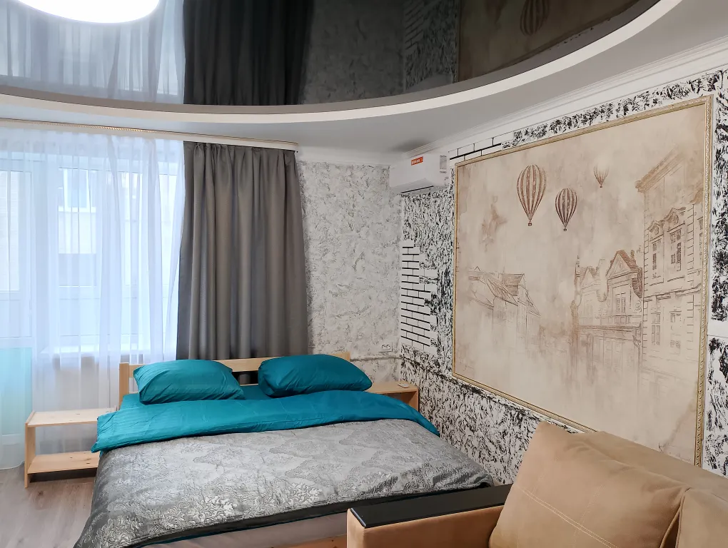 Новая квартира в центре города для 4 гостей — аренда посуточно в Шахты