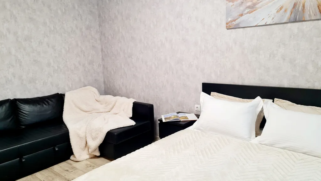 Просторная двухкомнатная квартира рядом с аквапарком