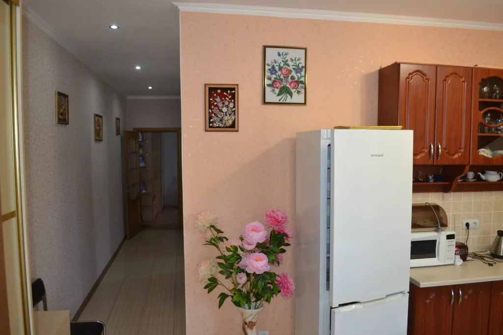 Двухкомнатный дом в санаторной зоне Евпатории