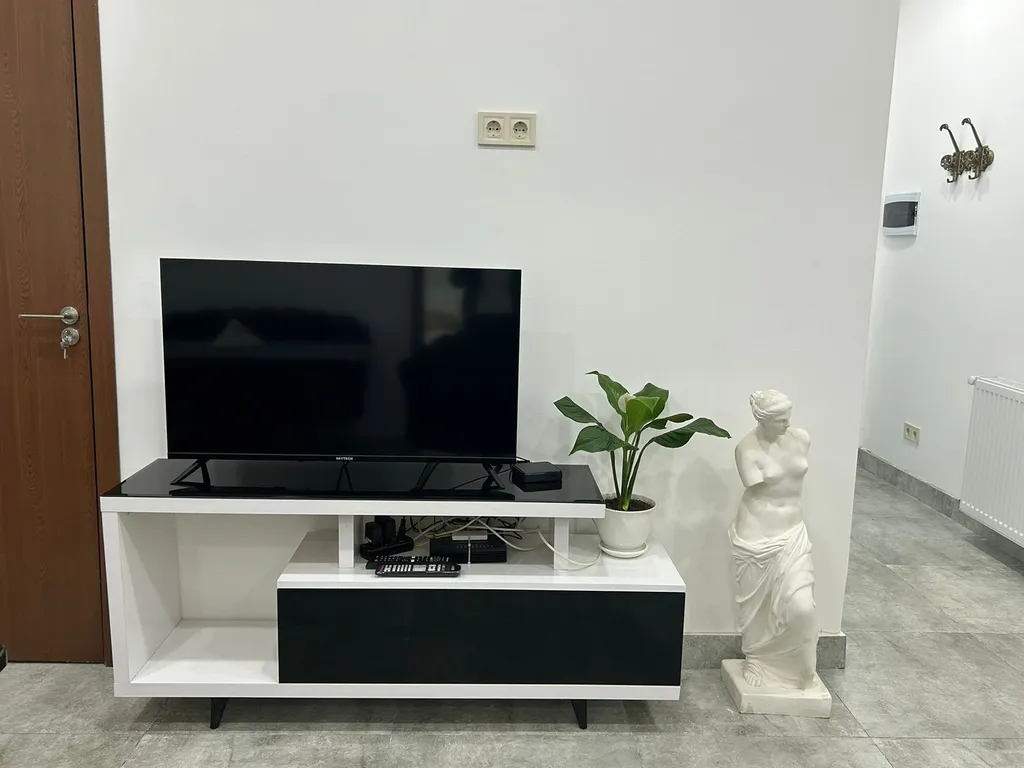 2-комнатная Квартира — аренда посуточно в Тбилиси