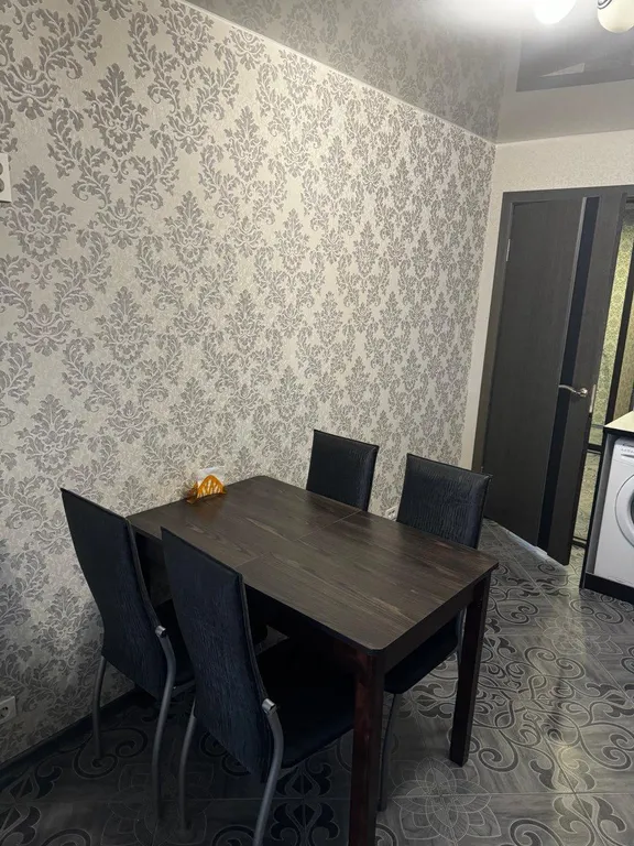 Квартира в центре города, напротив ЖД вокзала, рядом Цирк