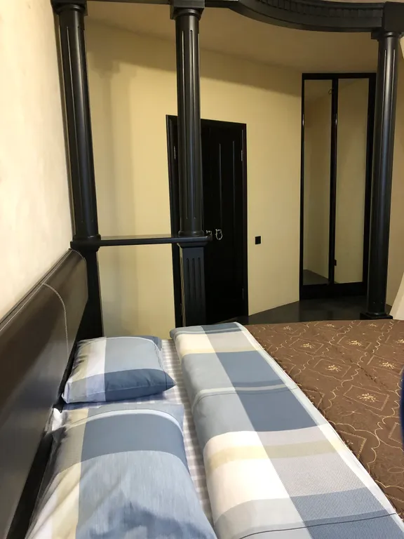 В Индустриальном районе тц Планета