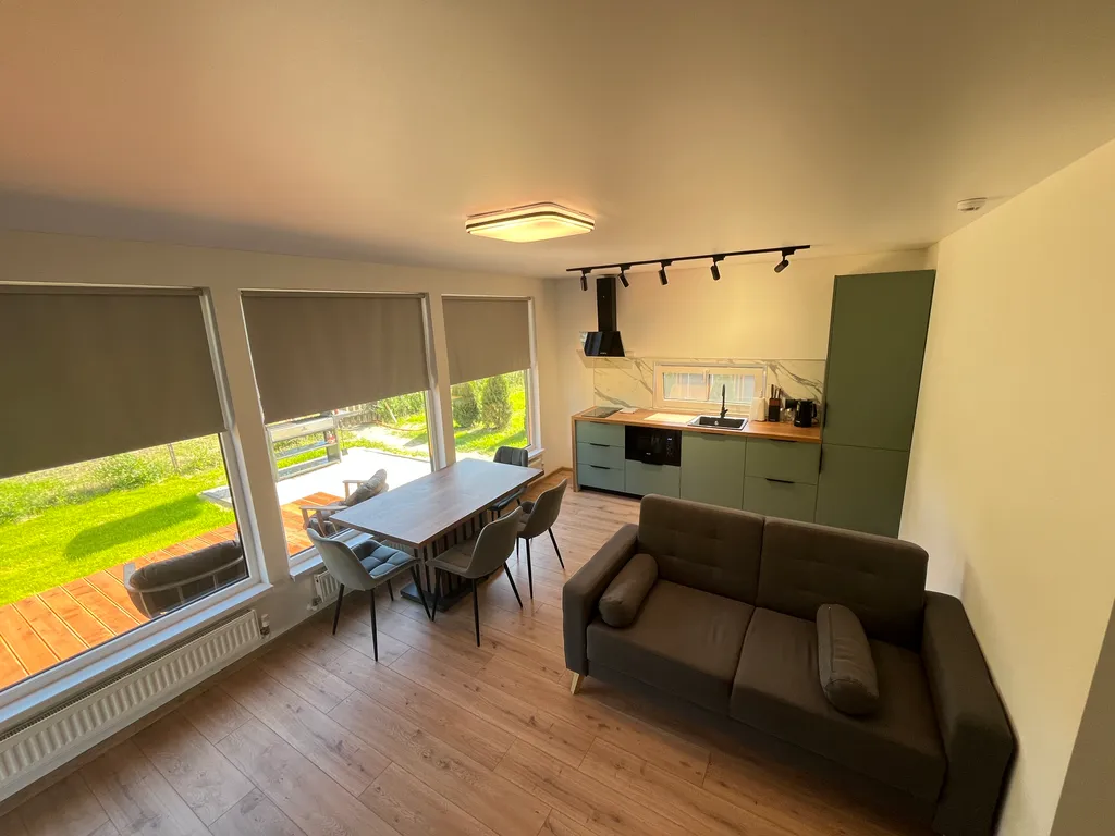 Комфортабельный дом с гриль-зоной на базе отдыха в сердце Волгограда