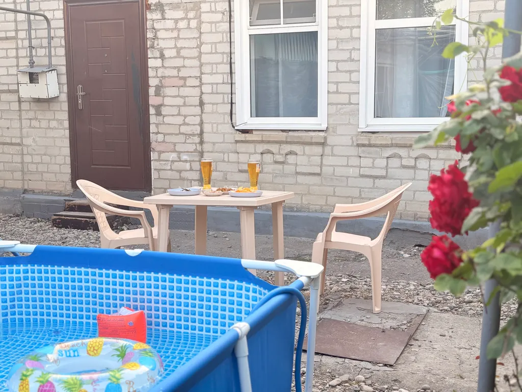 Уютный дом-студия в тихом районе с парковкой и мангальной зоной