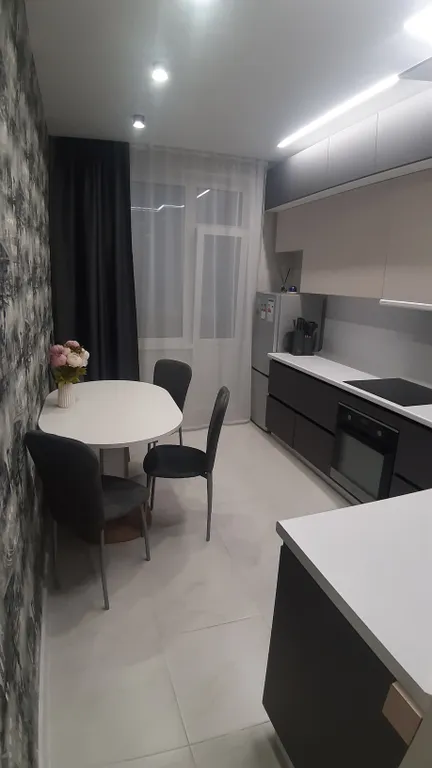 Уютная, светлая квартира, в центре города — аренда посуточно в Оленегорск