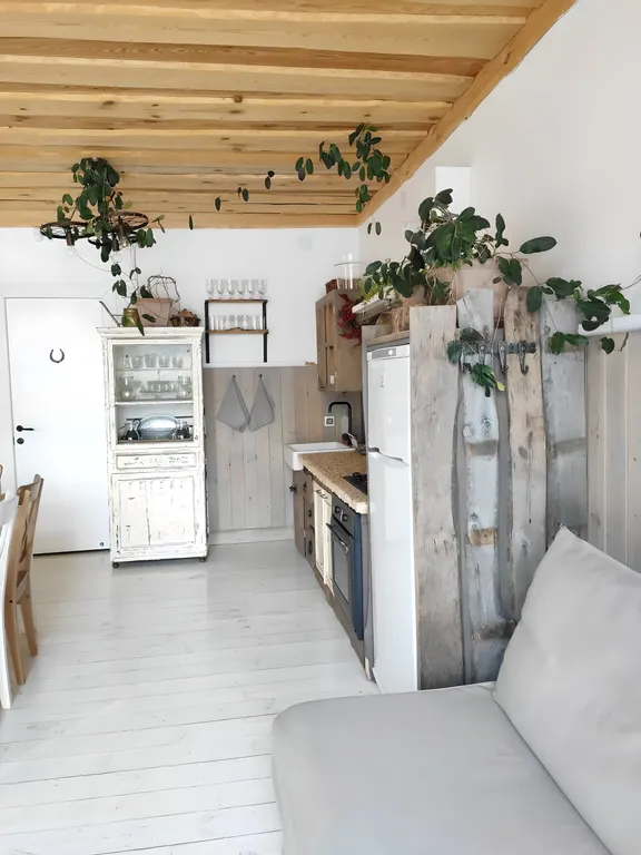 Дом-дача дизайнера на озере Увильды