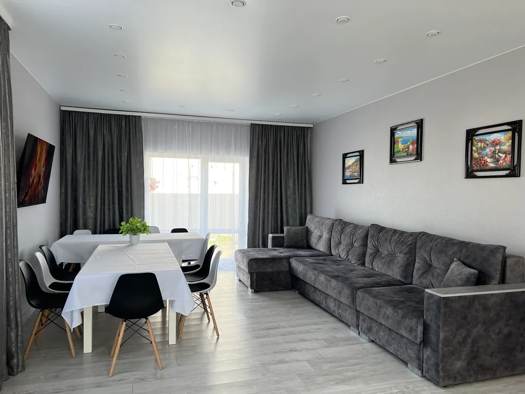 Уютный просторный коттедж