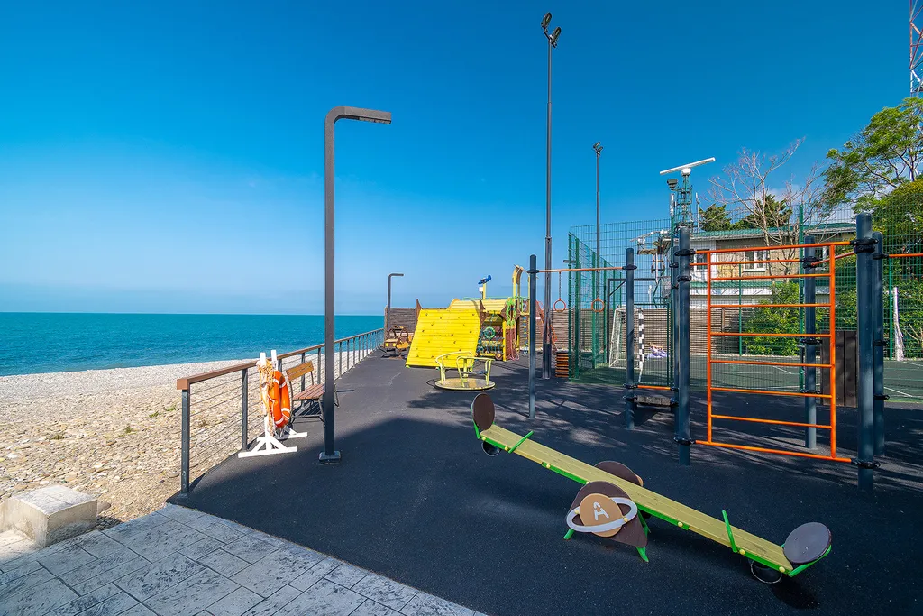 Апартаменты Люкс, Лучезарный на первой береговой линии