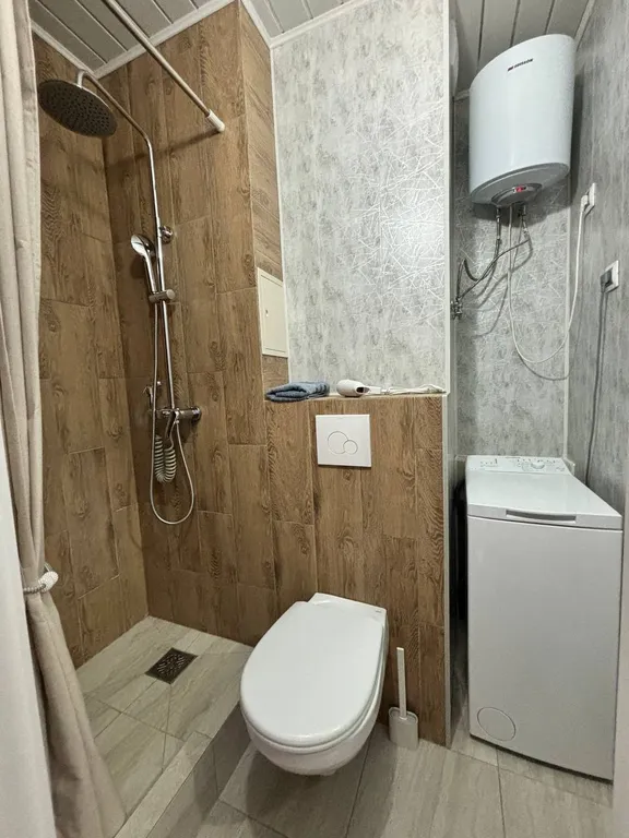 Студия рядом с авторынком