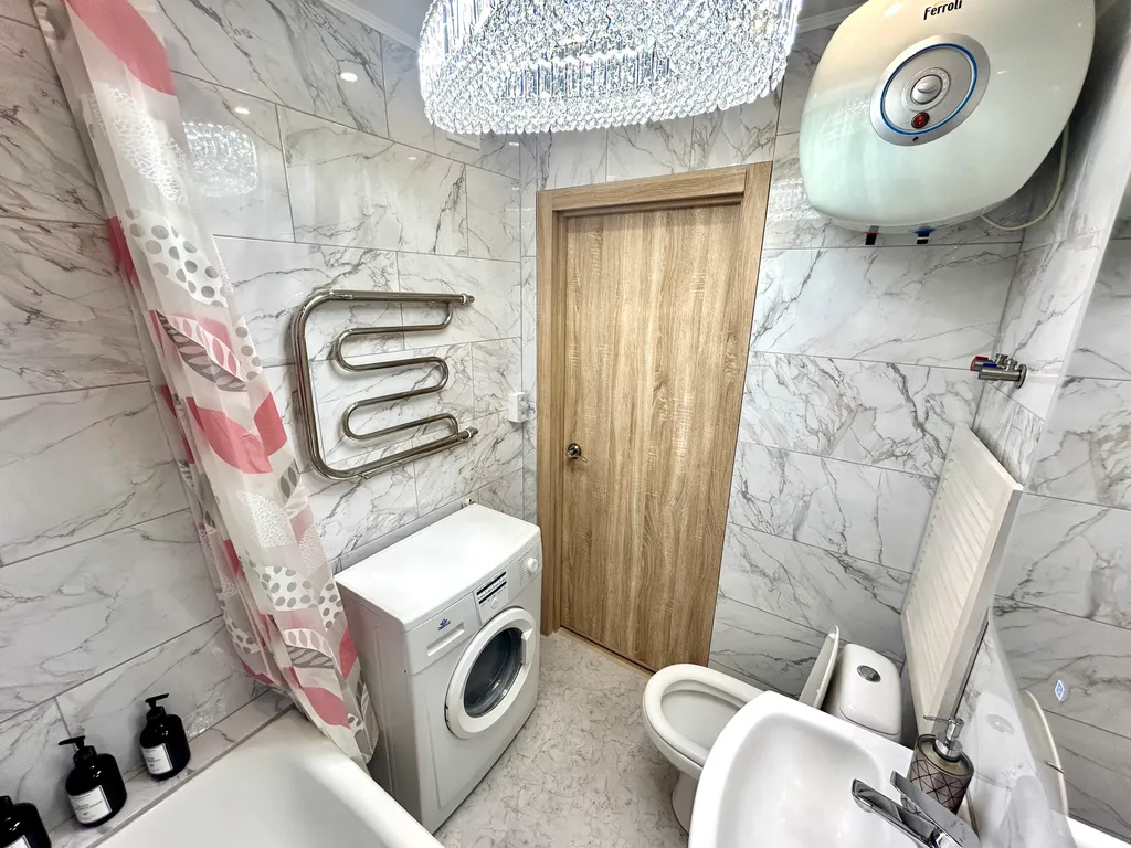 Квартира у Площади Якуба Коласа и Комаровского рынка