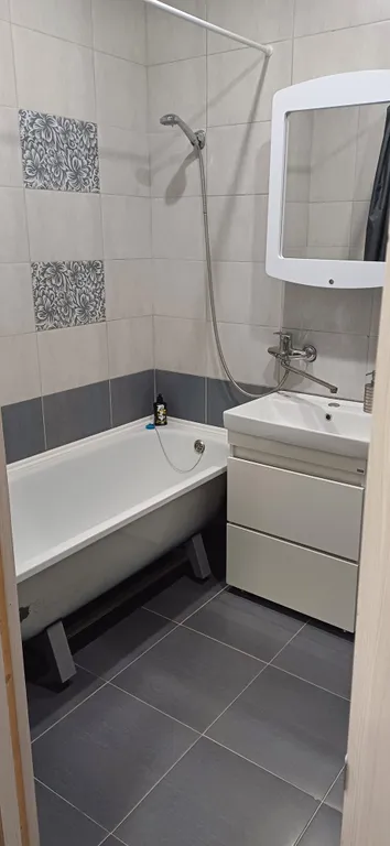 Уютная новая квартира с евроремонтом в центре города