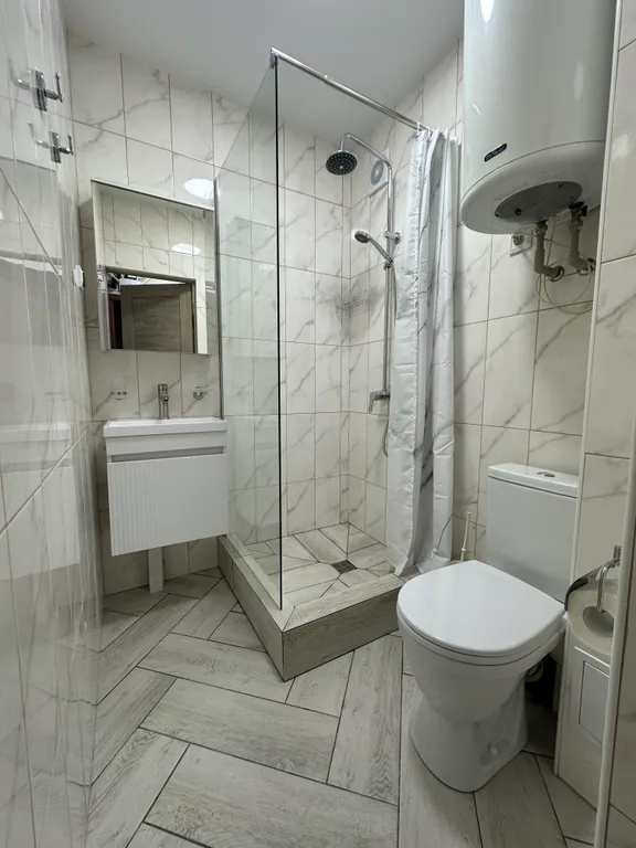 Квартира Квартира Новая уютная студия в центре у моря — Гагра