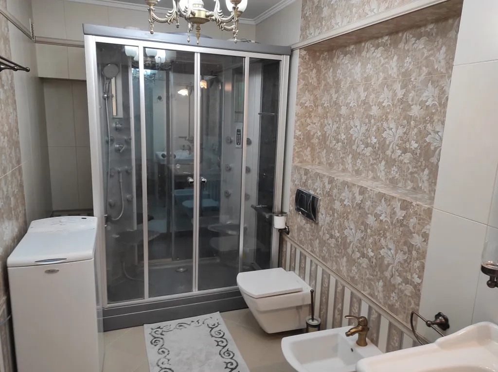 Коттедж 3-комнатный Дом — Ялта