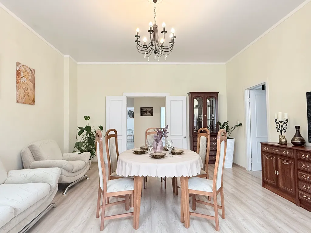 Квартира Квартира Петербургская классика в золотом треугольнике — Санкт-Петербург