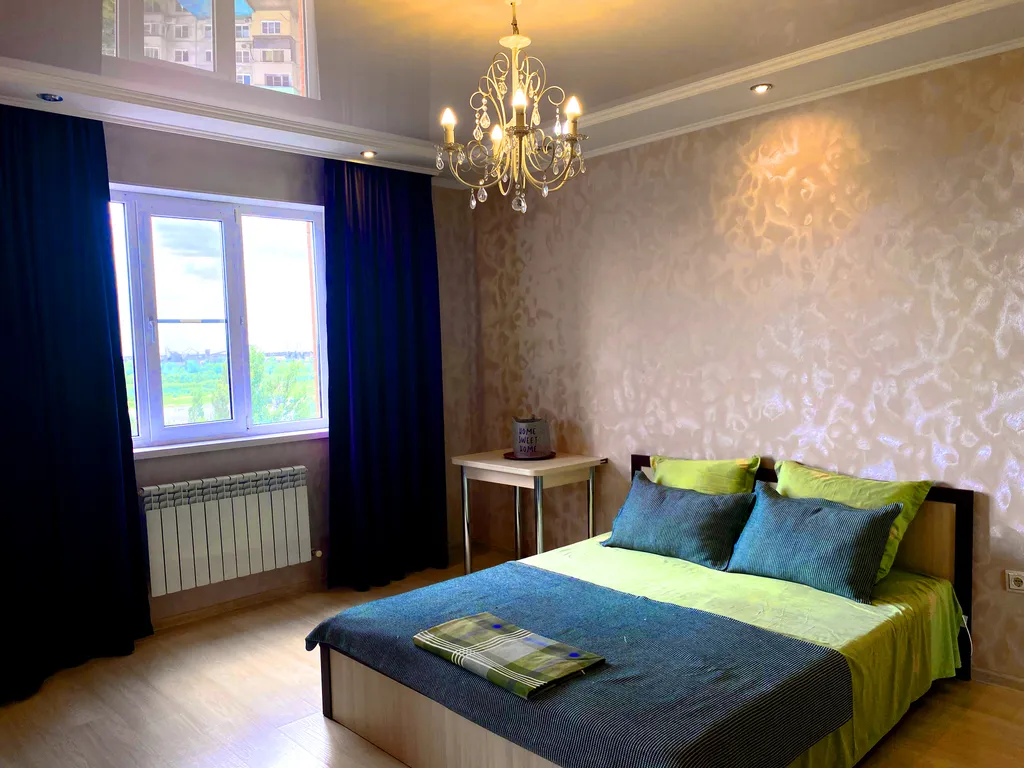 Потрясная квартира с панорамными окнами с видом на Волгу — аренда посуточно в Астрахань