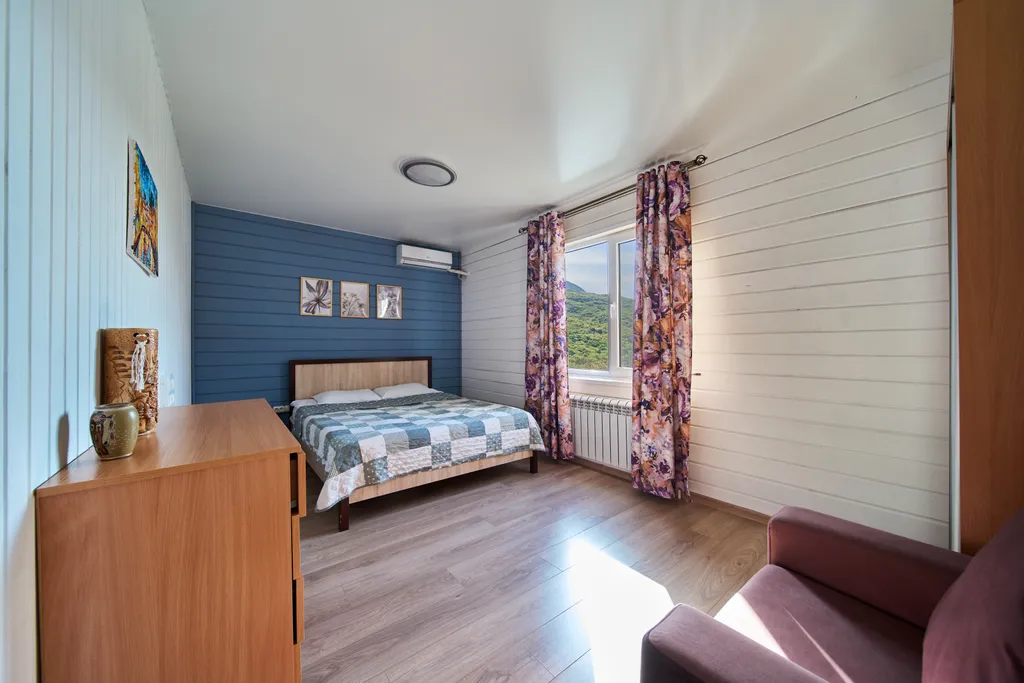 4-комнатный Дом