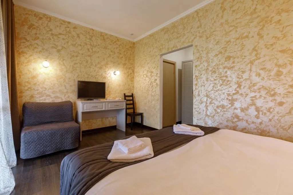 6-комнатный Дом