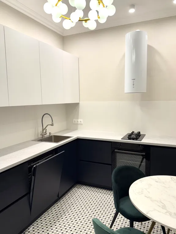 Главные ворота Минска, с балкона с видом на вокзал