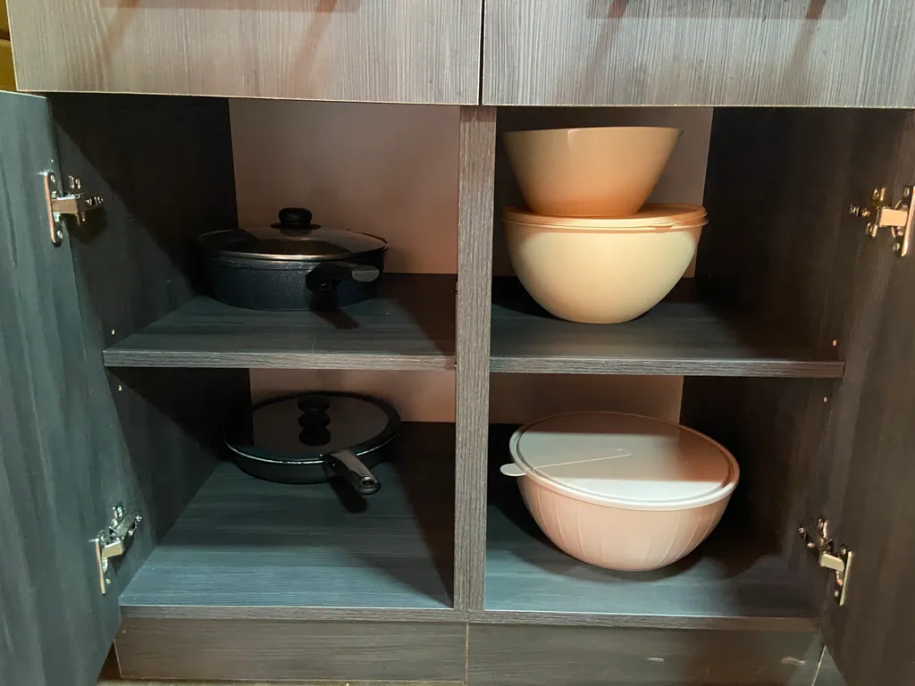 Уютные домики у канала