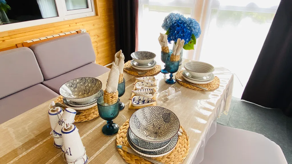 Домик с бассейном Арик