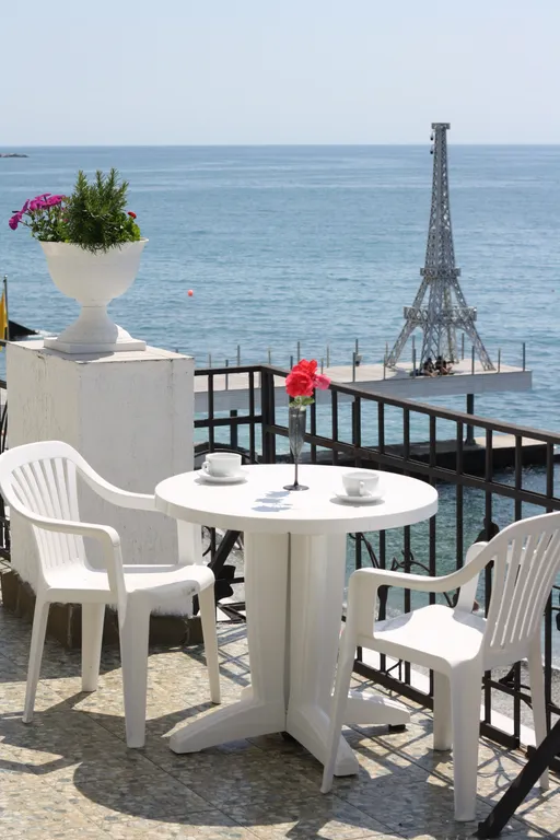 Квартира Комфорт в доме на пляже — аренда посуточно в Ялта