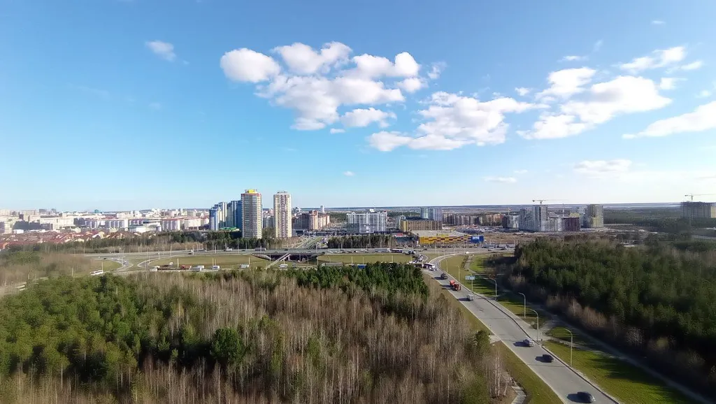 Уютная квартира рядом с ТЦ Аура и вокзалом, Аэропорт