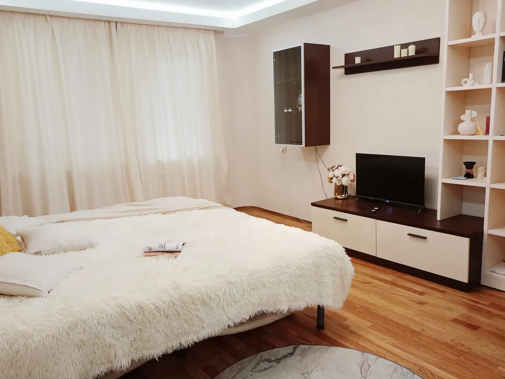 Просторная квартира в 10 минутах от вокзала и центра