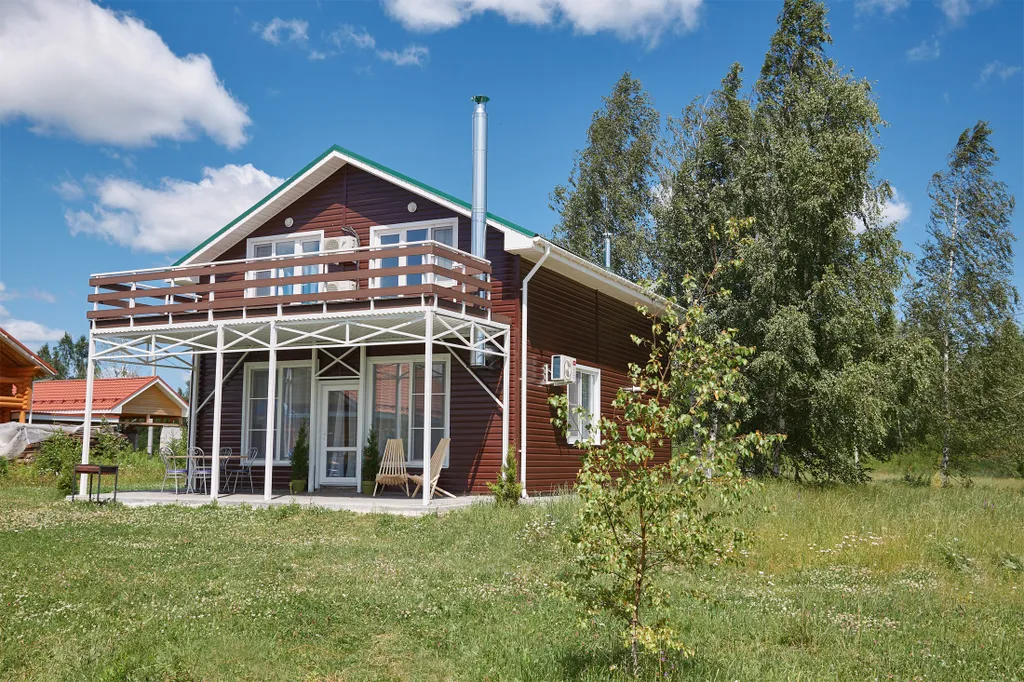 Домик у озера Тасканка