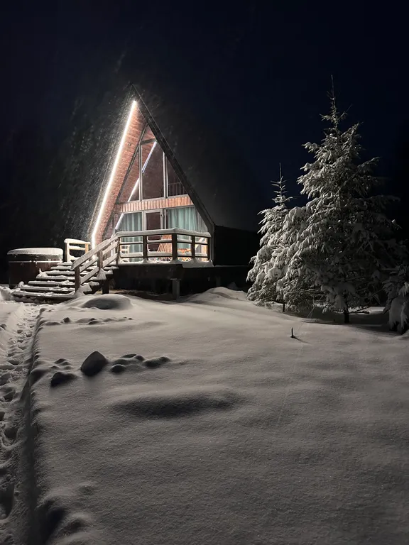 Уютный дом Афрейм с террасой и купелью