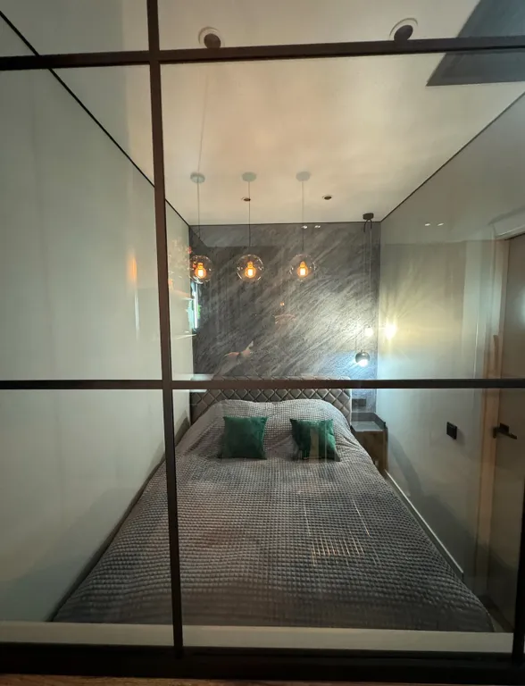 Студия в центре города с прямым выходом в модный ТЦ и террасой на 18эт