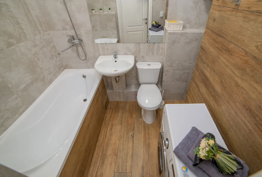 Евро 2К около метро Уральская для 5и гостей