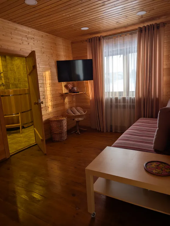 Уютный дом на берегу реки с русской баней, рыбалка