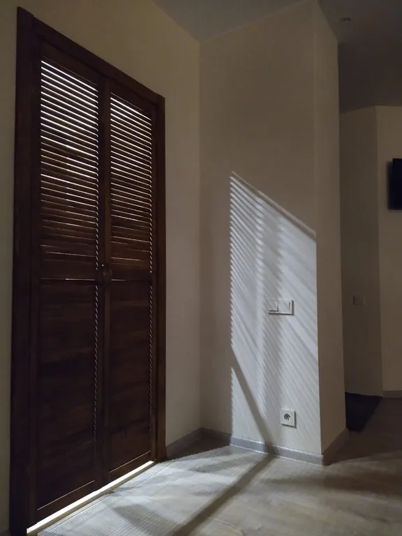 Квартира Квартира Шикарная новая студия в центре города — Омск