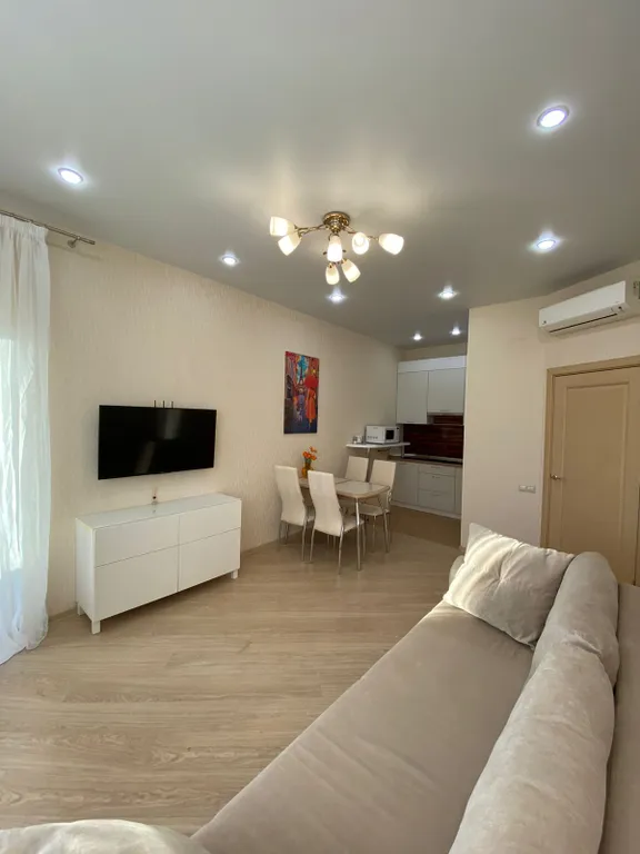 Уютная квартира в самом центре города — аренда посуточно в Самара