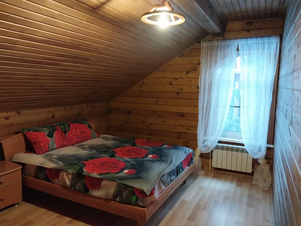 Коттедж-дуплекс на берегу озера Глубокое