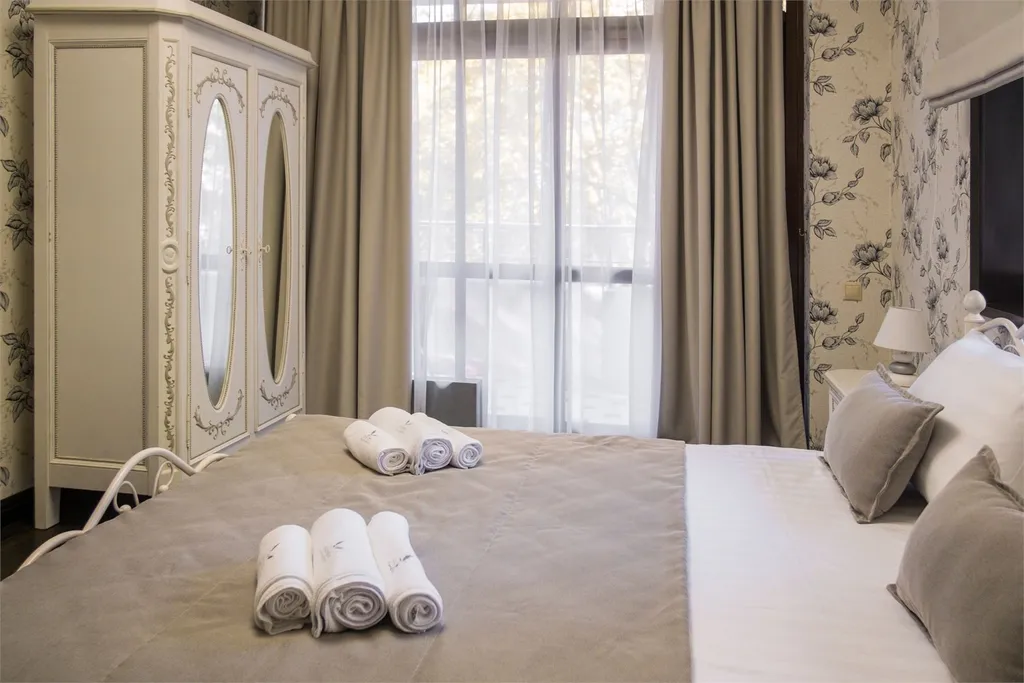 5-комнатная Квартира