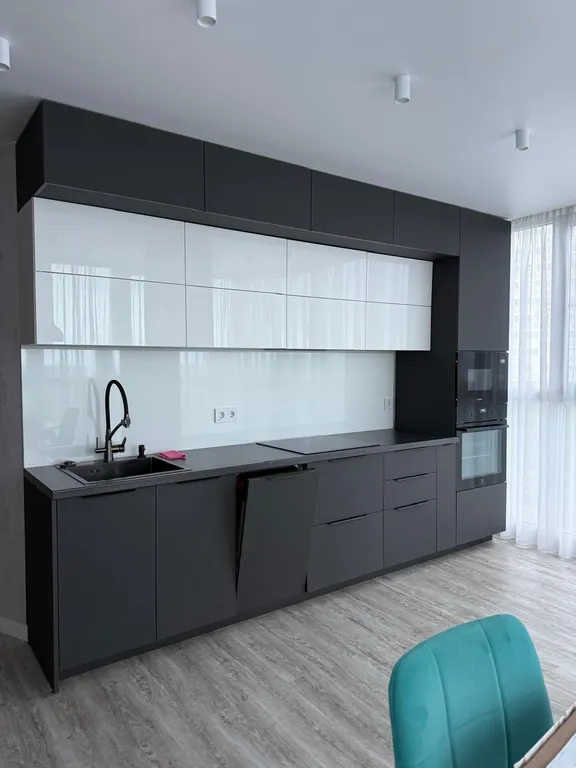 Квартира с панорамным видом на море