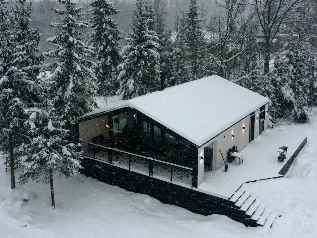 Коттедж Уютный hygge-дом с камином и проектором — Санкт-Петербург